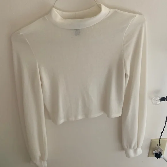 Forever 21 Tops White Turtleneck Sweater Medium Forever